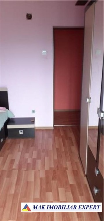 vila-5-camere-teren-1220-mp-curtea-de-arges-7