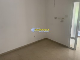 spatiu-de-inchiriat-in-cetate-alba-iulia-100-mp-4