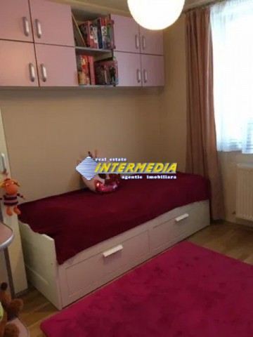 3-camere-decomandat-de-vanzare-bloc-nou-etaj-1-7