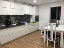 3-camere-decomandat-in-cartierul-cetate-de-vanzare