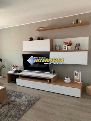 3-camere-decomandat-in-cartierul-cetate-de-vanzare-6