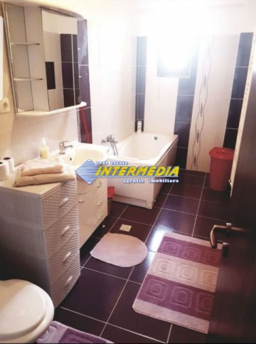 apartament-2-camere-de-vanzare-bloc-nou-in-alba-iulia-finisat-complet-mobilat-2