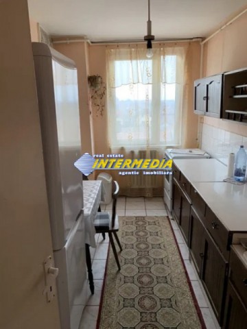 3-camere-decomandat-in-cartierul-cetate-de-vanzare