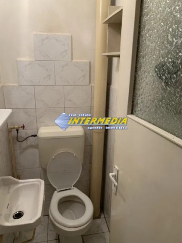 3-camere-decomandat-in-cartierul-cetate-de-vanzare-2