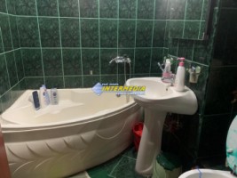 de-vanzare-apartament-4-camere-decomandat-in-cetate-zona-mercur-etaj-3-finisat-si-mobilat-3