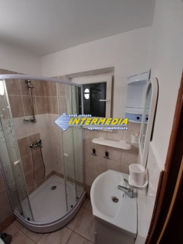apartament-3-camere-de-inchiriat-in-alba-iulia-zona-cetate-7