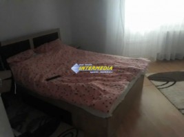 apartament-2-camere-decomandat-de-vanzare-cetate-zona-mercur-3