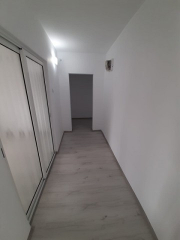 apartament-2-camere-zona-scoala-11-et3-56-mp-44000-euro-4