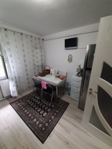 apartament-2-camere-zona-capat-1-mobilatutilat-renovat-et1-55000-euro-neg-5