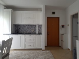 apartament-2-camere-decomandat-zona-rezidentiala-pret-55000-euro-2