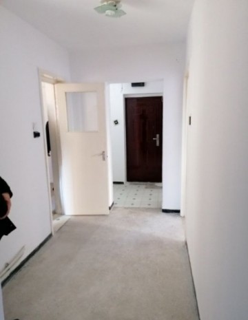 apartament-3-camere-zona-bd-mihai-eminescu-suprafata-60-mp-pret-57000-euro-0