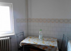 apartament-3-camere-zona-savenilor-et3-cu-2-bai-58900-euro-neg-1