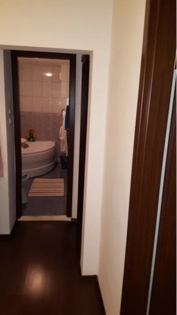 apartament-cu-2-camere-in-zona-13-septembrie-sebastian-5