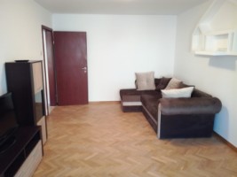 apartament-trei-camere-zona-centrul-civic-1