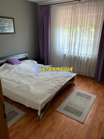 apartament-3-camere-decomandate-in-bloc-nou-cetate-zona-stadion-liber-1
