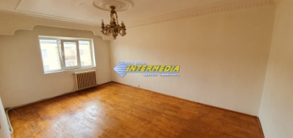 3-camere-vanzare-decomandat-in-cetate-zona-mercur-alba-iulia