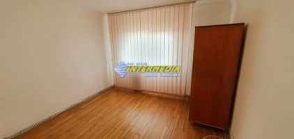 3-camere-vanzare-decomandat-in-cetate-zona-mercur-alba-iulia-1