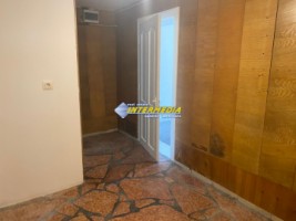 spatiu-comercial-de-inchiriat-in-cetate-6