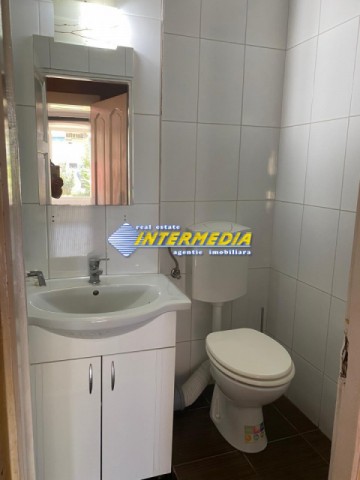 spatiu-comercial-de-inchiriat-in-cetate-10