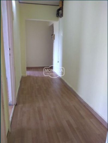 apartament-3-camere-zona-bucovina-scoala-6-0