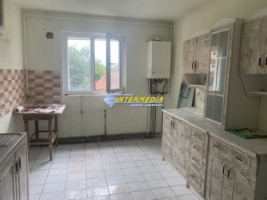 apartament-cu-2-camere-de-vanzare-in-cetate