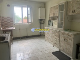 apartament-cu-2-camere-de-vanzare-in-cetate-11