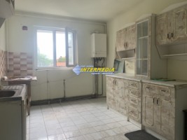 apartament-cu-2-camere-de-vanzare-in-cetate-12
