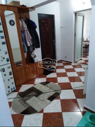 apartament-3-camere-recent-renovat-zona-biserica-duminica-mare-1