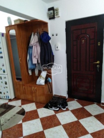 apartament-3-camere-recent-renovat-zona-biserica-duminica-mare-5