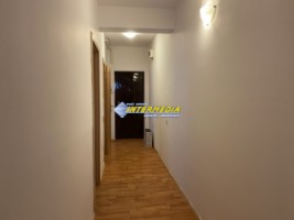 apartament-3-camere-decomandate-in-bloc-nou-cetate-zona-stadion-liber-22