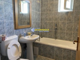 apartament-3-camere-decomandate-in-bloc-nou-cetate-zona-stadion-liber-21
