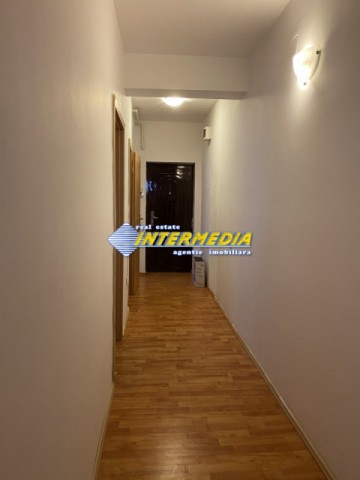 apartament-3-camere-decomandate-in-bloc-nou-cetate-zona-stadion-liber-25