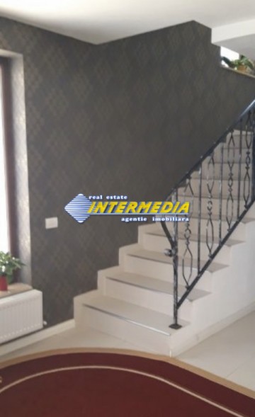 12-duplex-pm-cu-340-mp-teren-si-toate-utilitatiile-zona-cetate-hcc-2