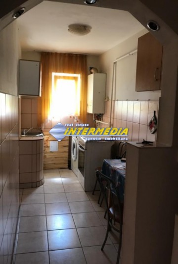 apartament-2-camere-de-inchiriat-cetate-3