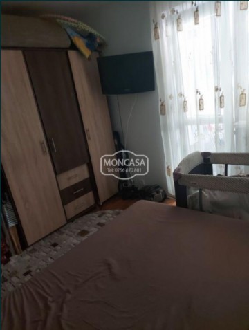 apartament-2-camere-zona-scolii-7-etaj-2-bloc-caramida-2