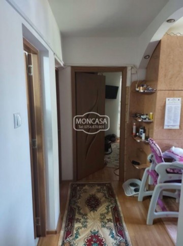 apartament-2-camere-zona-scolii-7-etaj-2-bloc-caramida-1