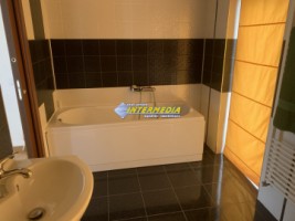 casa-de-vanzare-in-alba-iulia-finisata-complet-1000-mp-teren-garaj-13