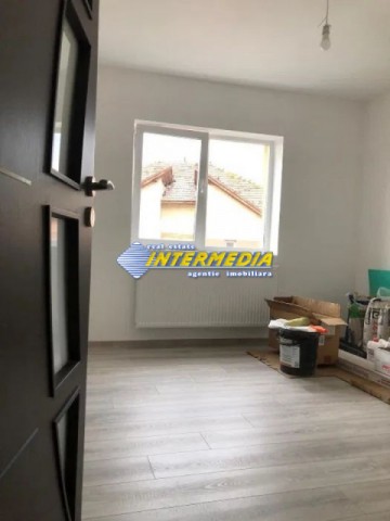 apartament-2-camere-finisat-de-vanzare-cetate-4