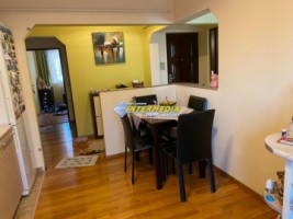 de-vanzare-apartament-4-camere-decomandat-2-bai-balcon-mare-pivnita-si-loc-parcare-finisat-la-cheie-11