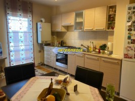 de-vanzare-apartament-4-camere-decomandat-2-bai-balcon-mare-pivnita-si-loc-parcare-finisat-la-cheie-15