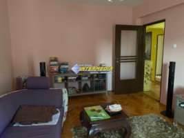 de-vanzare-apartament-4-camere-decomandat-2-bai-balcon-mare-pivnita-si-loc-parcare-finisat-la-cheie-32
