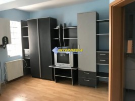 garsoniera-decomandata-de-vanzare-in-cetate-alba-iulia-etaj-1