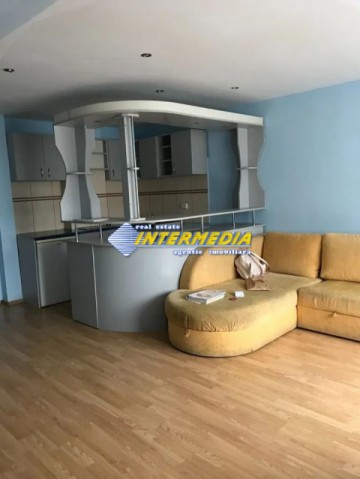 garsoniera-decomandata-de-vanzare-in-cetate-alba-iulia-etaj-1-1