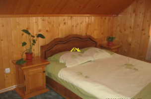inchiriez-casa-cetate-1