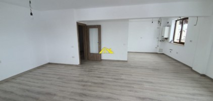 apartament-4-camere-in-bloc-nou-1