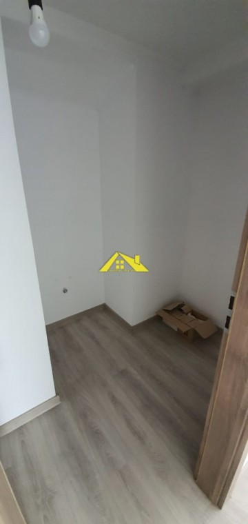 apartament-4-camere-in-bloc-nou-21