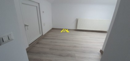 apartament-4-camere-in-bloc-nou-22