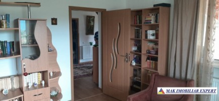casa-4-camere-teren-1200-mp-campulung-8