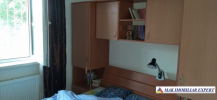 casa-4-camere-teren-1200-mp-campulung-11