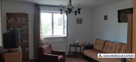casa-4-camere-teren-1200-mp-campulung-15